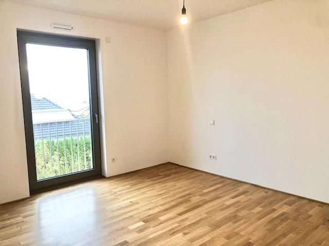 Neubau Erstbezug! Wunderschöne Wohnung in traumhafter Umgebung! in Neu-Anspach