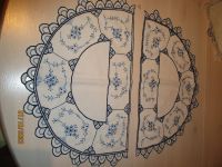 2 Tischdeckchen Royal Copenhagen Blau Spitze Motiv Handarbeit Kreis Ostholstein - Eutin Vorschau