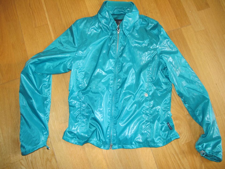 Jacke ARMANI JEANS AJ Gr. M Gr. 40 Regenjacke grün NEU! in Köln