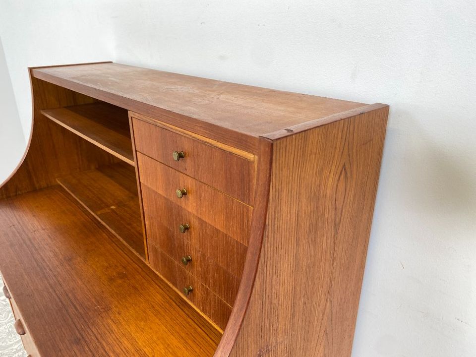 WMK Seltener skandinavischer Sekretär / Schminktisch in Teakholz mit aufklappbarem Spiegel # Schreibschrank Schreibtisch Schminkkommode Frisierkommode Danish Design Mid-Century Kommode Teak Vintage in Berlin