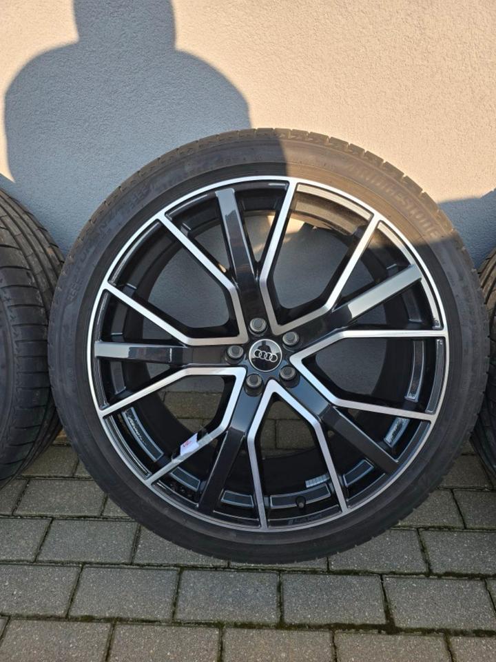 Somerräder Felgen Original Audi Q7 SQ7 22 Zoll Alufelgen in Magdeburg