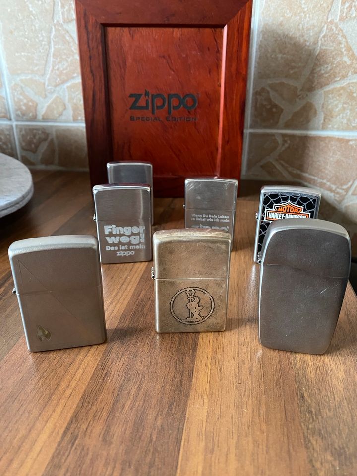 Zippo Sammelbox Holz Zippo Feuerzeug XIV BLU in Stuhr