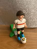 Playmobil 6893 Fußballspieler Deutschland Fußballer Brandenburg - Zeuthen Vorschau