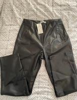 Lederhose neu mit Etikett Reserved Bayern - Lindau Vorschau