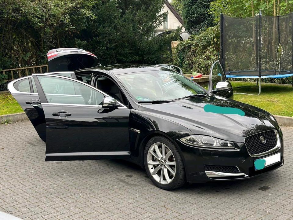 Verkaufe Jaguar 3.0 Liter XF in Berlin