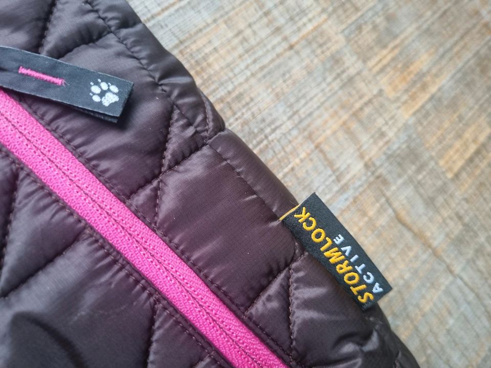 Jack Wolfskin Stepp Jacke braun Gr. 140 neuwertig in Essen