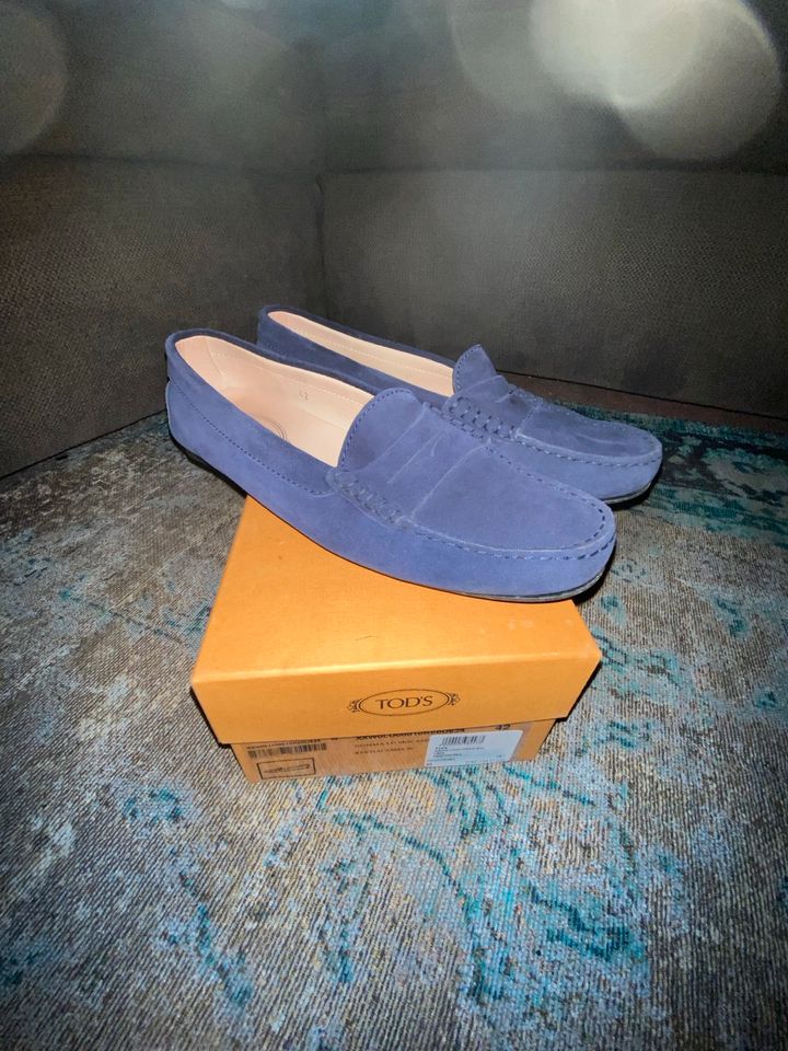 Tod’s Moccassins Loafer 42 dunkelblau marineblau in Süsel