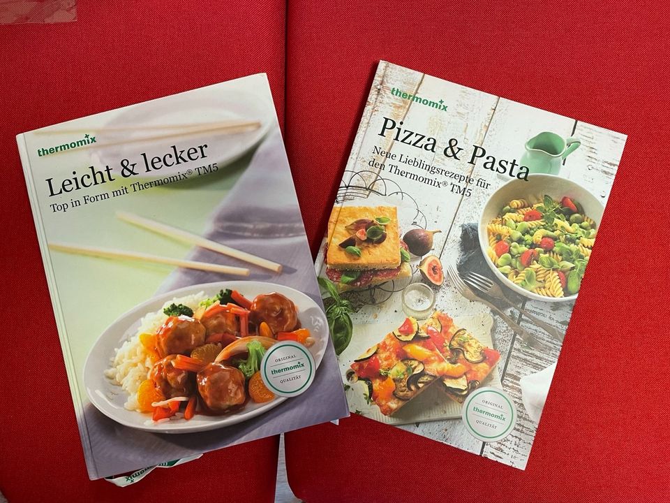 2 Thermomix Rezepte Bücher in Obersontheim