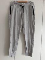 NEU coole Jogginghose Trainingshose C&A Gr.L grau Baumwolle Nordrhein-Westfalen - Salzkotten Vorschau