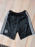 Kurze Hose Sporthose Trainings Hose 164 schwarz Adidas Bayern - Aufhausen Vorschau