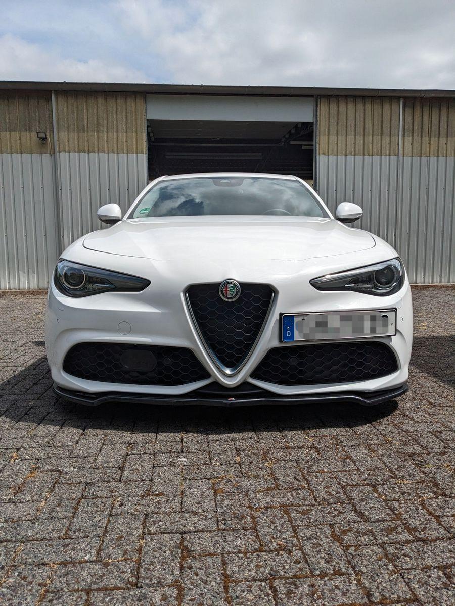 Abbildung des Autos Alfa Romeo Giulia Super …