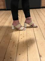 Geflochtene Sandaletten Sandalen mit Absatz Nordrhein-Westfalen - Wilnsdorf Vorschau