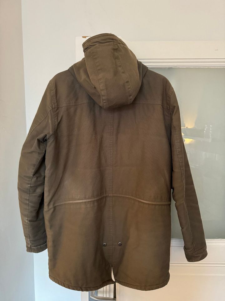 Carhartt WIP Jacke Übergangsjacke Clash Parka in Größe L in Hamburg