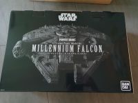 Millenium Falcon 1:72 Perfekt Grade, Bandai Niedersachsen - Cuxhaven Vorschau