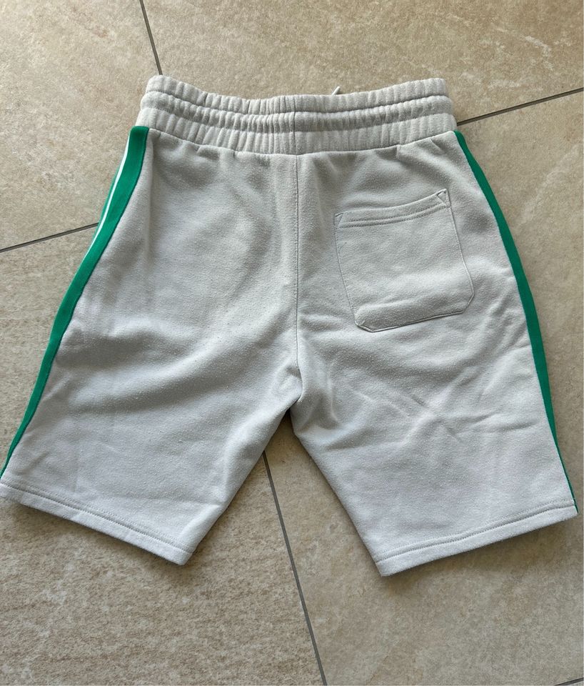 Coole Sweat-Bermuda-Shorts, Gr. XS in Langenargen