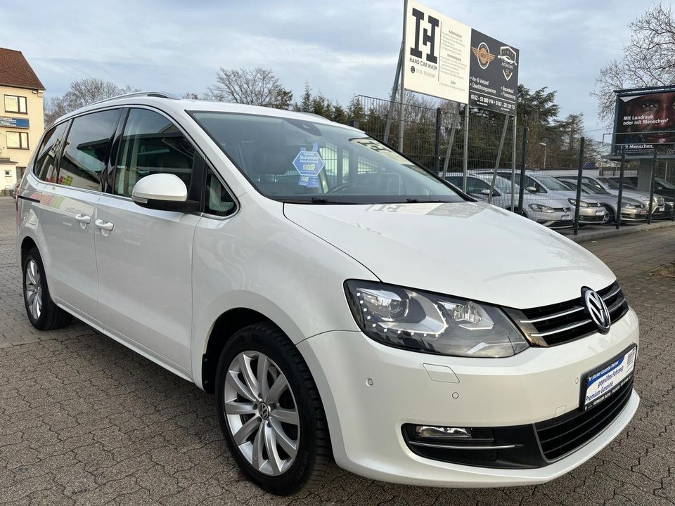 Volkswagen Sharan Highline BMT *2.Hand*LED*Navi*Pano*Temp* in Kassel