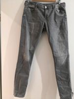 Jeggings / Hose ++ Low waist ++ Grau ++ Größe w33L32 ++ C&A Nordrhein-Westfalen - Bornheim Vorschau