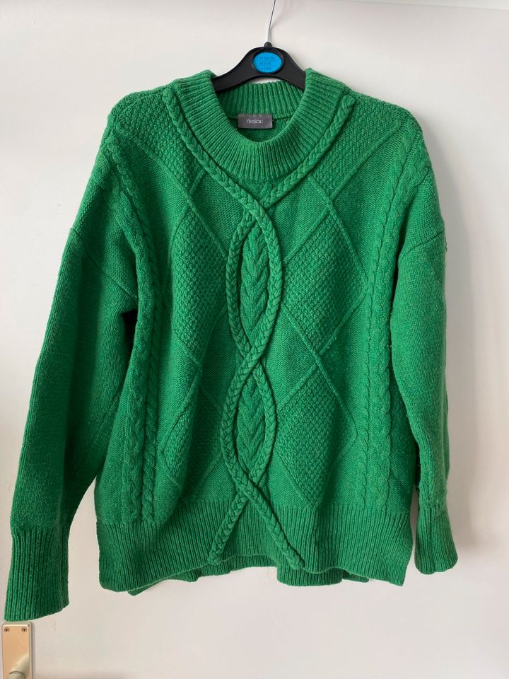 Grüner Strickpullover, Wollpullover, Zöpfe, C&A, Gr. S in Bonn