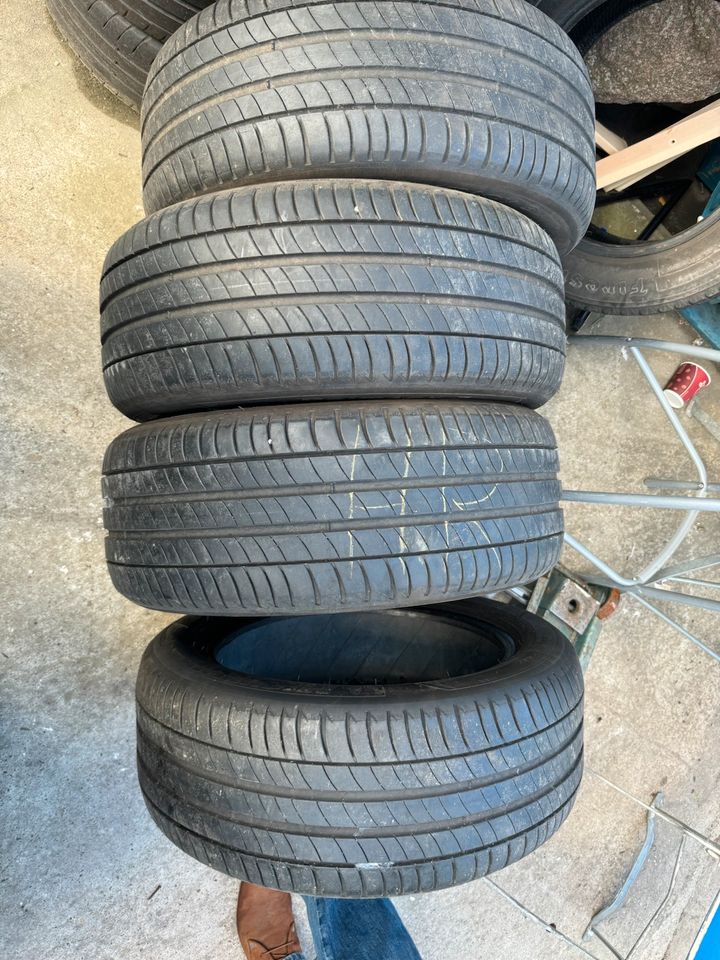 225/50R17 H81 Sommer reifen Dot 22 in Berlin