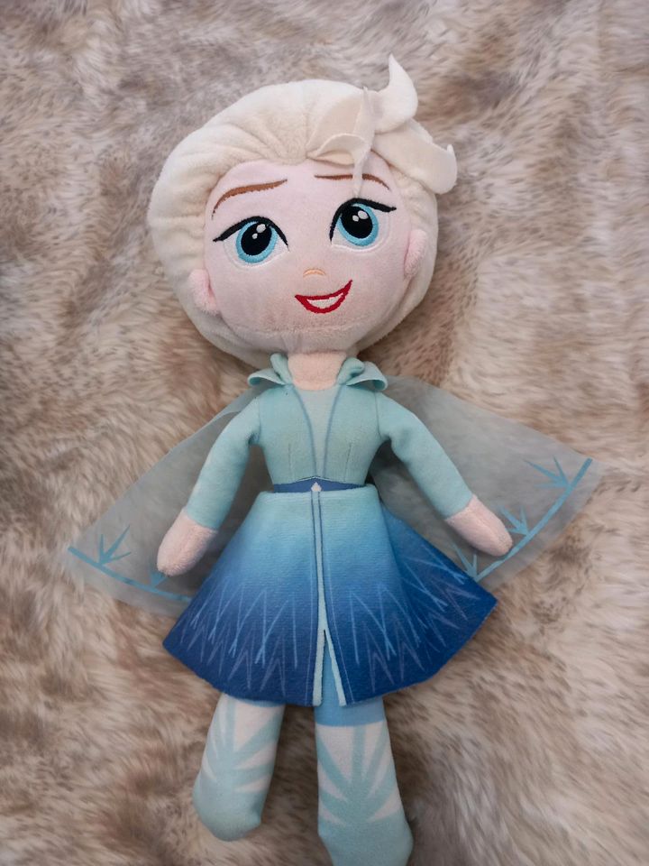 Puppe Elsa Disney Frozen in Jesteburg