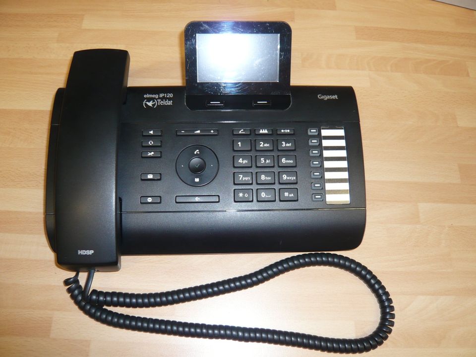 Bintec Elmeg IP130 / Elmeg IP120 VoIP Telefone Gigaset in Bahlingen