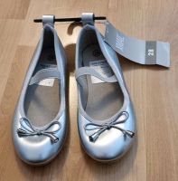 *Neu* silberne Ballerinas von Kik Niedersachsen - Stuhr Vorschau