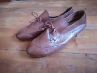 schöne braune Schuhe von Zanon & Zago - Größe 40 - Vintagestyle Kr. Altötting - Burghausen Vorschau