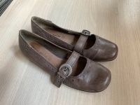 Schuhe/Ballerinas Tamaris Leder Gr.38 Nordrhein-Westfalen - Gelsenkirchen Vorschau