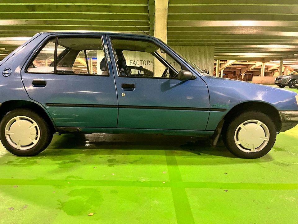 Peugeot 205 II New Look 1.1 60 Ps in Herzogenaurach