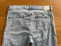Hugo Boss Damen Jeans ELSA Größe W32 hellblau TOP ZUSTAND!! Bayern - Thalmassing Vorschau
