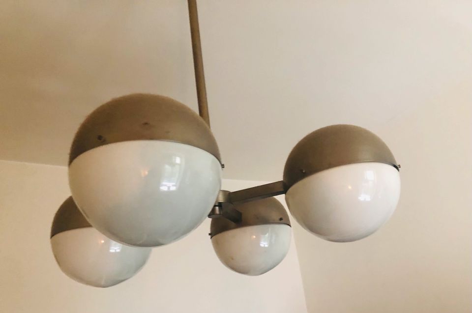 30er Art Deco xl Deckenlampe Bauhaus Kugel Glas Dm: 70cm in Berlin