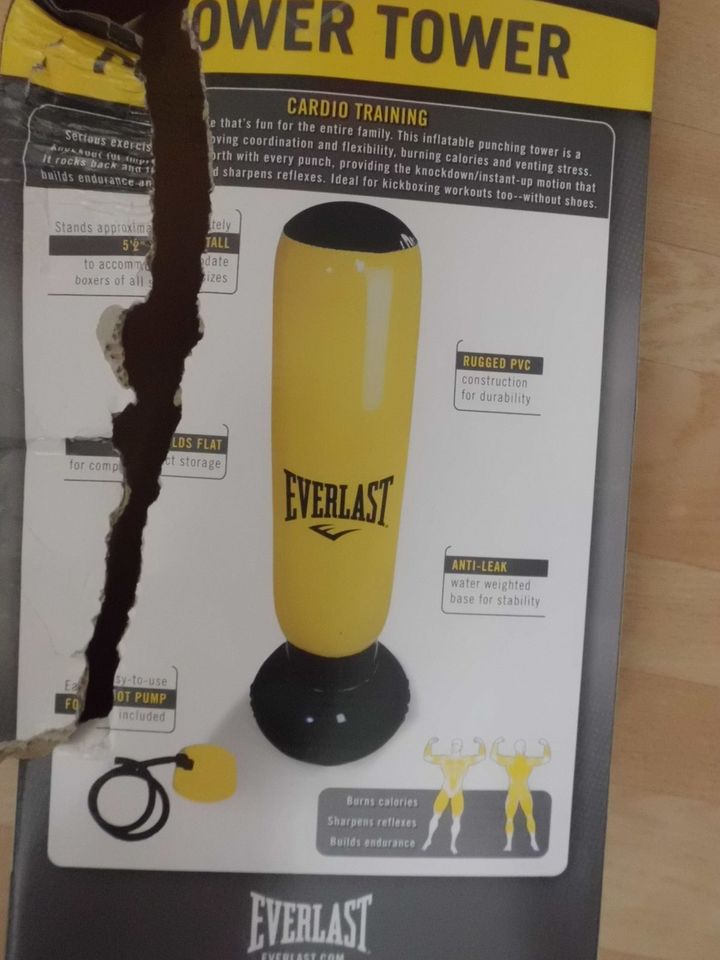 Boxsack Punching Bag Power Tower (Everlast, OVP) in Berlin