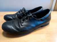 Clarks Schnürschuhe Kinderschuhe Schuhe Gr 32,5 Berlin - Reinickendorf Vorschau