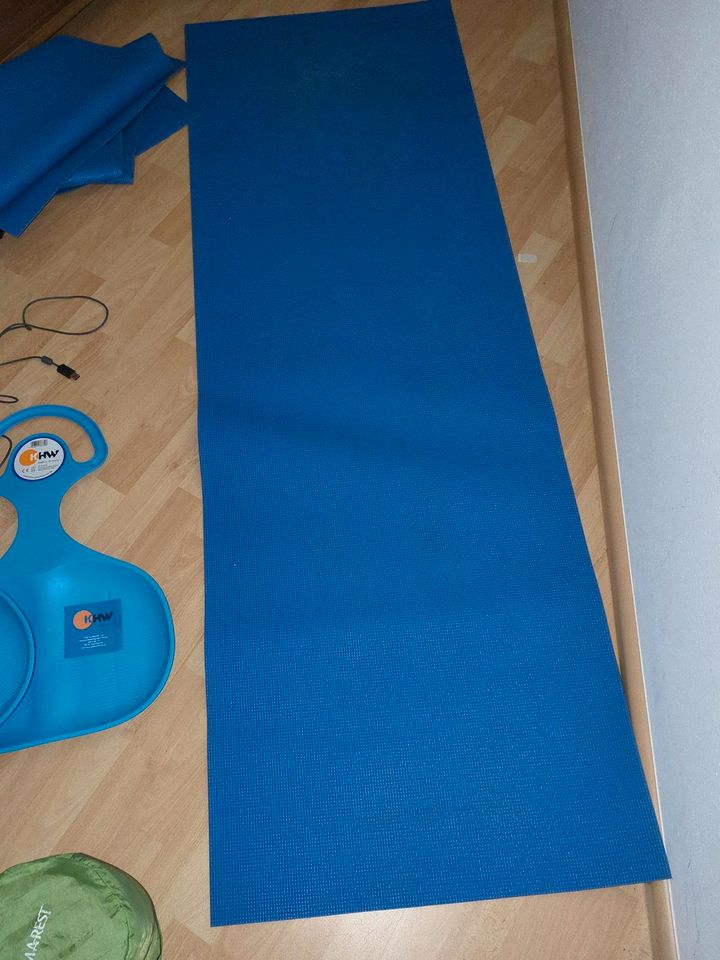 Yogamatte blau in Ingolstadt