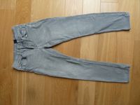 ❤️ H&M Skinny Fit Denim Jeans grau, Gr. 146❤️ Nordrhein-Westfalen - Neuss Vorschau