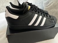 Adidas Superstars für Männer 46, 2/3 Berlin - Hellersdorf Vorschau