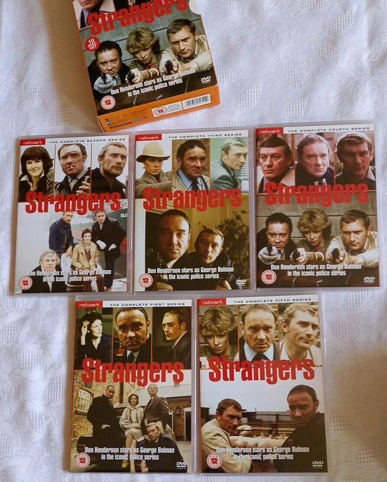 DVD Box Strangers Don Henderson - the complete series Englisch in Rosenheim (Kreis Altenkirchen)