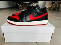 Nike Air Jordan 1 Low Bred Gr. 42,5 Neu Nordrhein-Westfalen - Velbert Vorschau