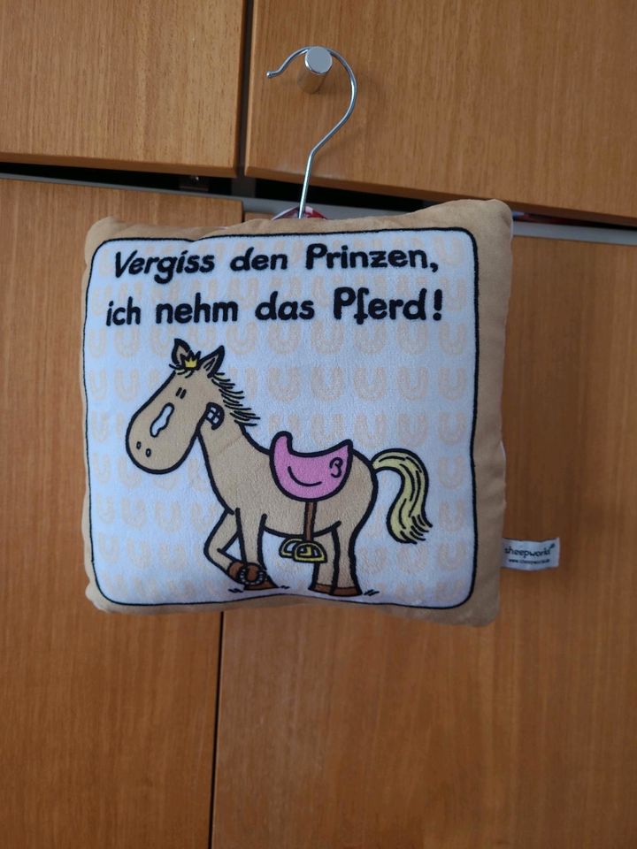 Kissen Pferd mit Spruch in Buttstädt