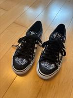 Adidas Nizza Pixar Sneaker Schuhe Gr. 40i Baden-Württemberg - Beuren Vorschau