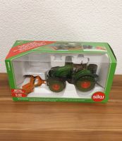 Siku Fendt 939 mit Maisschiebeschild -Modell-Nr.10327900403 -1:32 Baden-Württemberg - Allmersbach Vorschau