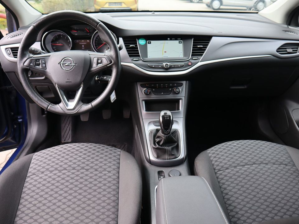 Opel Astra K ST 1.2 Edition Klima/SHZ/PDC/DAB+/Navi in Jüterbog