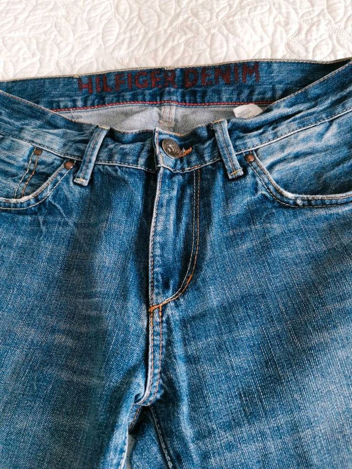 **Tommy Hilfiger **Jeans Hose, Gr. 30/34, Neuwertig in Mülheim (Ruhr)