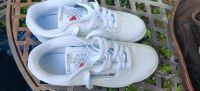 1x Reebok Classic Sneakers und 1 xPanama Jack Damenschuhe Hessen - Bad Homburg Vorschau