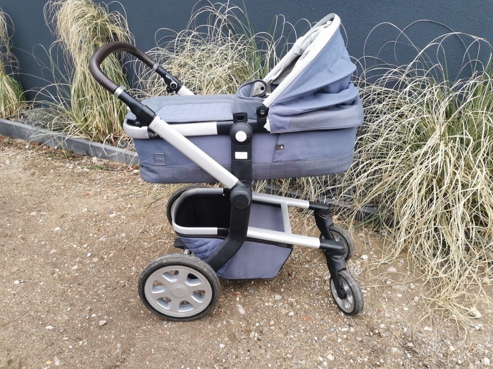 Joolz Day 2 Quadro Blu Kinderwagen Kombiwagen plus Zubehör in Dessau-Roßlau