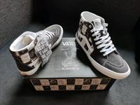 Vans Sk8-Hi Daniel Johnson 42,5 Neu Frankfurt am Main - Sachsenhausen Vorschau