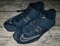 Nike Air Versitile 2  Turnschuhe Laufschuhe gr.44 Top Sachsen - Käbschütztal Vorschau