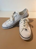 Converse Chucks Gr. 42, weiß, Echtleder *wie neu* Niedersachsen - Oldenburg Vorschau