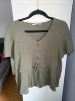 ONLY Damen Bluse mit Schößchen und Knotendetail Größe L Baden-Württemberg - Bühl Vorschau