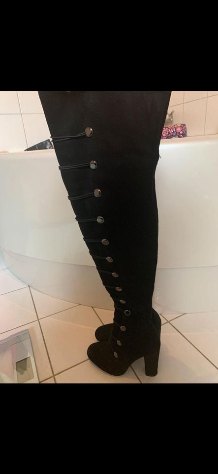 Overknee Stiefel Größe 37 in Frankfurt am Main